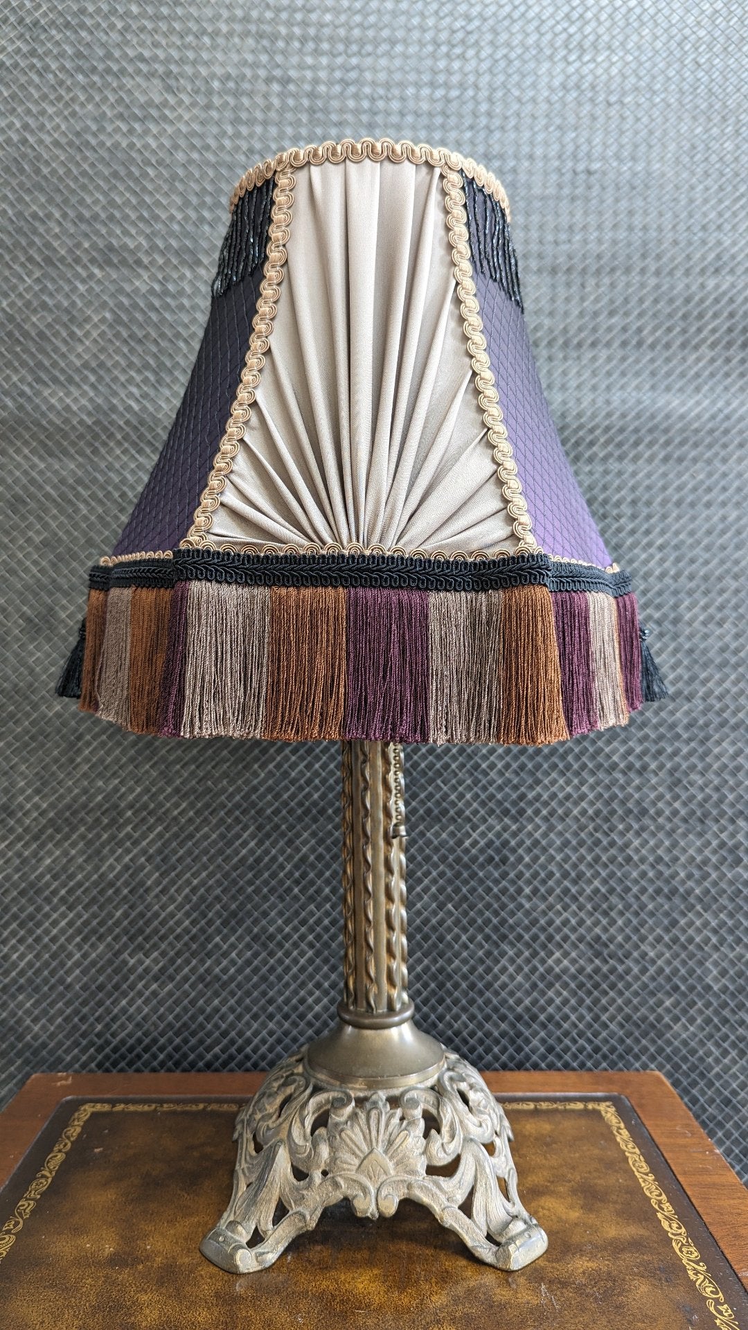 "Florence" - Vintage Table Lamp with One-of-a-kind Lampshade