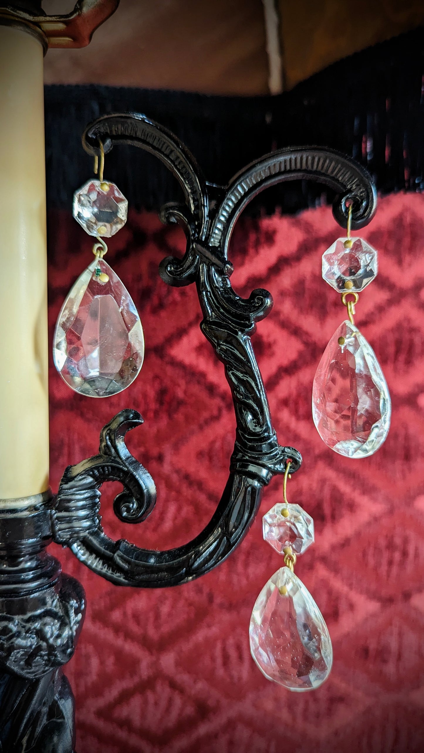 "Kat" - Vintage Table Lamp with One-of-a-kind Lampshade