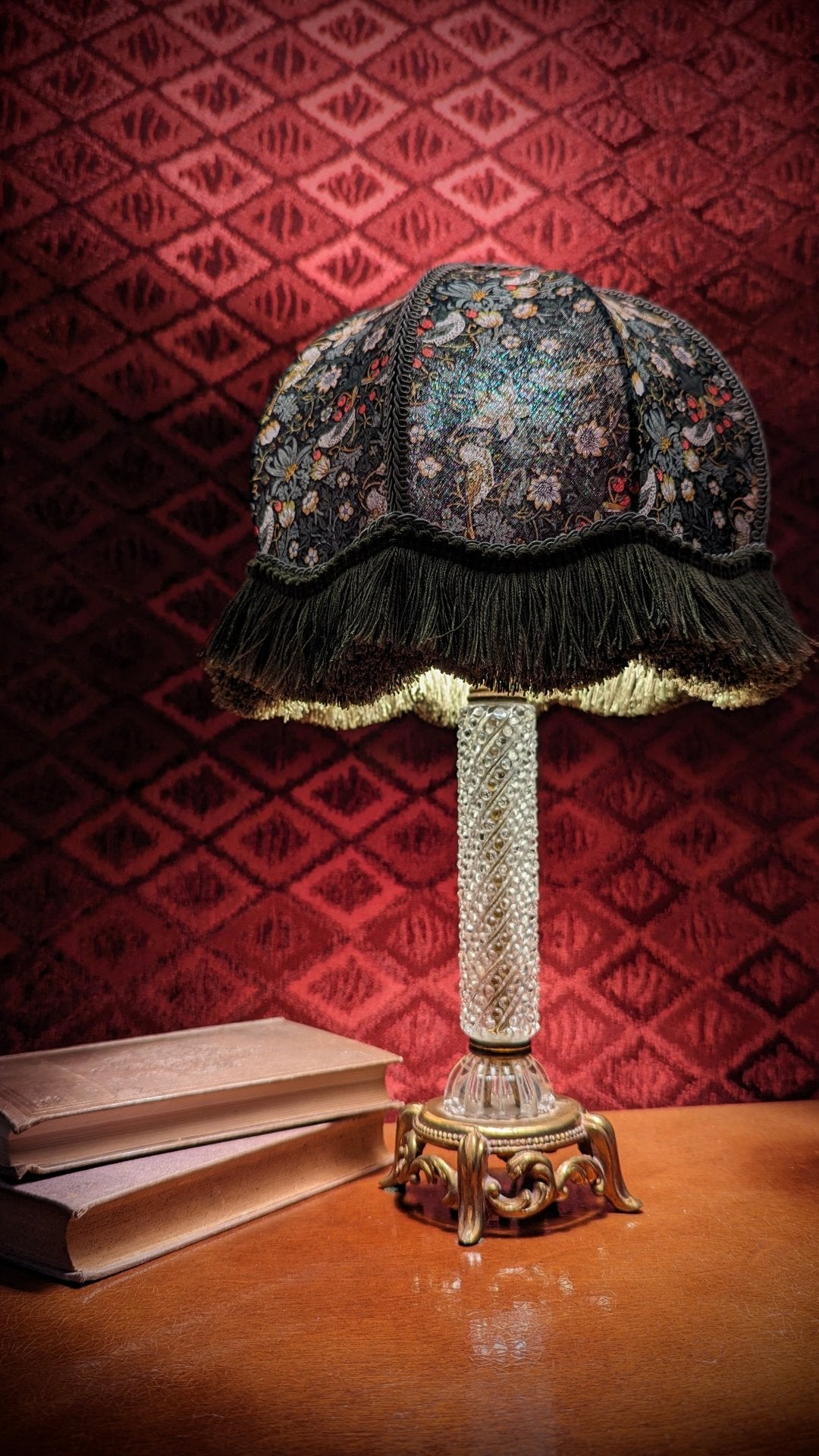 "Leah" - Vintage Bedside Lamp with One-of-a-kind Lampshade